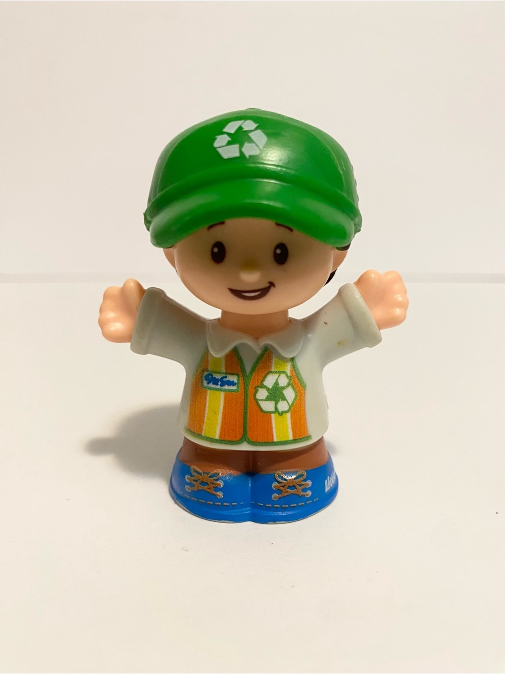 Little People Recycling Garbage Truck Driver  Boy Figure Fisher Price 4/$20 🛑
